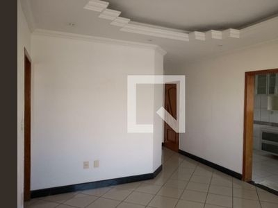 Apartamento para alugar com 3 dorms, 89m²