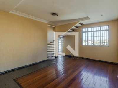 Apartamento para alugar com 4 dorms, 127m²