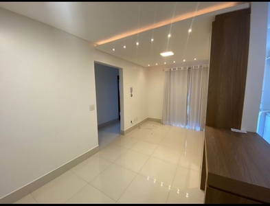 Apartamento no Bairro Água Verde em Blumenau com 2 Dormitórios (1 suíte) e 78 m²