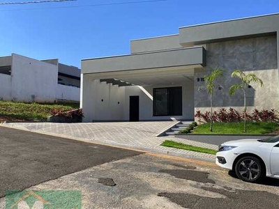 Casa à venda no bairro Parque Industrial - Maringá/PR