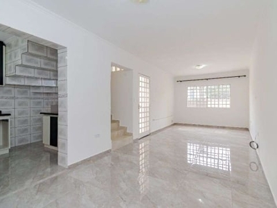 Sobrado com 3 dormitórios para alugar, 117 m² por r$ 3.573,79/mês - bacacheri - curitiba/pr