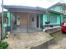 Casa à venda no bairro Centro em São Lourenço da Serra