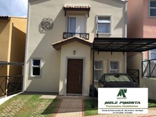 Casa em condomínio à venda no bairro Vila Borghesi em São Roque