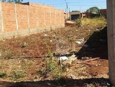 Terreno à venda no bairro Centro em Serrana
