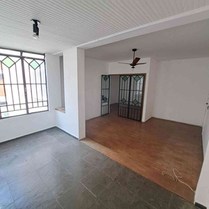 Apartamento com 3 quartos à venda no bairro Grajaú, 110m²