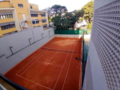 Apartamento com 4 quartos à venda no bairro São Pedro, 180m²