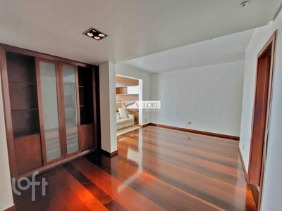 Apartamento à venda em Savassi com 147 m², 3 quartos, 1 suíte, 2 vagas