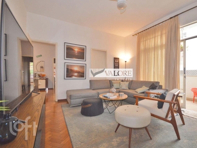 Apartamento à venda em Carmo com 275 m², 3 quartos, 1 suíte, 1 vaga
