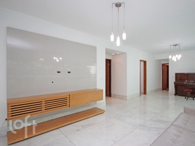 Apartamento à venda em Anchieta com 325 m², 4 quartos, 2 suítes, 4 vagas