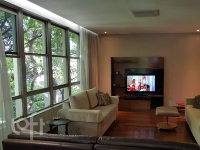 Apartamento à venda em Santo Antônio com 260 m², 4 quartos, 1 suíte, 2 vagas