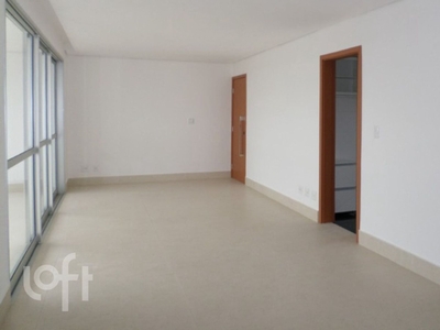 Apartamento à venda em Savassi com 124 m², 4 quartos, 1 suíte, 3 vagas