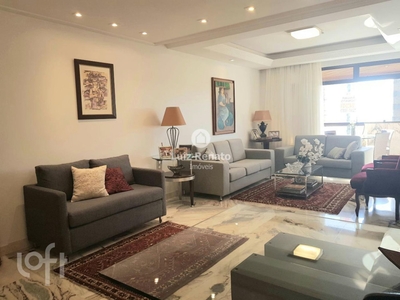Apartamento à venda em Serra com 189 m², 4 quartos, 1 suíte, 3 vagas