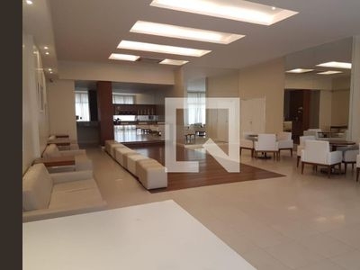 APARTAMENTO no 16º andar com 4 dormitórios