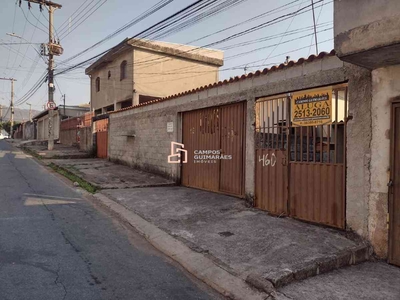 Casa com 2 quartos para alugar no bairro Jardim Ibirité, 58m²