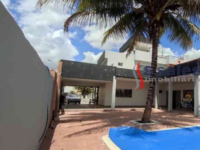 Casa em Condomínio com 5 quartos à venda no bairro Setor Habitacional Vicente Pires, 1000m²