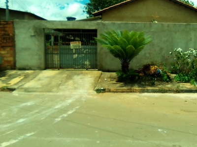 Casa à venda, Jardim Dom Bosco, Aparecida de Goiânia, GO Muito Barata Sozinha no lote