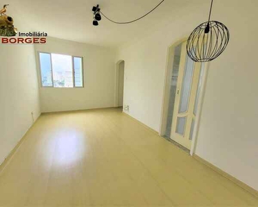 Excelente Apartamento 2 dormitórios com armários - Campo Belo!!