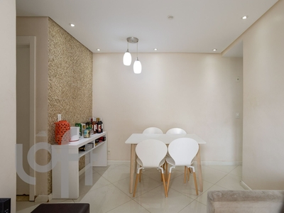 Apartamento à venda em Penha com 53 m², 2 quartos, 1 suíte, 1 vaga