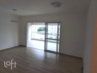 Apartamento à venda em Santo Amaro com 130 m², 3 quartos, 1 suíte, 2 vagas