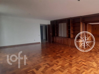 Apartamento à venda em Sumaré com 260 m², 3 quartos, 1 suíte, 2 vagas