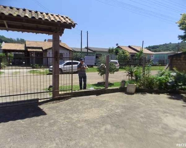 Casa com 3 Dormitorio(s) localizado(a) no bairro Santa Rosa em Taquara / RIO GRANDE DO SU