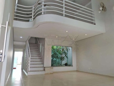 Casa em condomínio fechado com 3 quartos para alugar na Avenida Affonso José Aiello, Vila Aviação, Bauru, 240 m2 por R$ 5.500