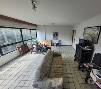 Vendo apartamento em Casa Forte, 4 qts 234 m² , com lazer