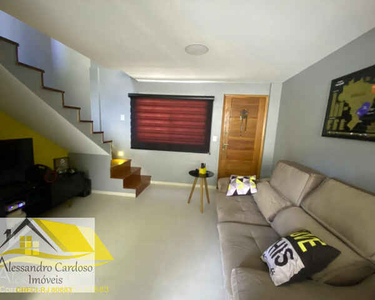 Vendo linda casa em Amparo com 2 quartos e vaga de garagem