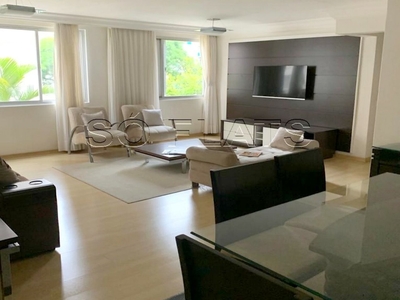 Apartamento em Jardim Paulista, São Paulo/SP de 120m² 2 quartos para locação R$ 5.000,00/mes