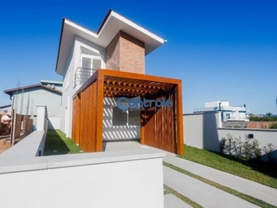 Casa com 3 quartos à venda na rua valdemiro josé vieira, 01, campeche, florianópolis por r$ 1.220.000