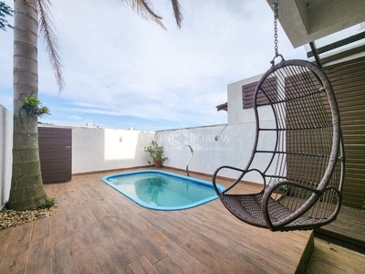 Casa em Campeche, Florianópolis/SC de 116m² 3 quartos à venda por R$ 989.000,00