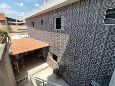 Casa em carapicuíba - 250m²- 3 dormitórios sendo 1 suíte - 4 vagas-há 600 metros do parque