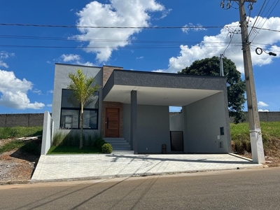Casa em Centro, Bragança Paulista/SP de 165m² 3 quartos à venda por R$ 899.000,00