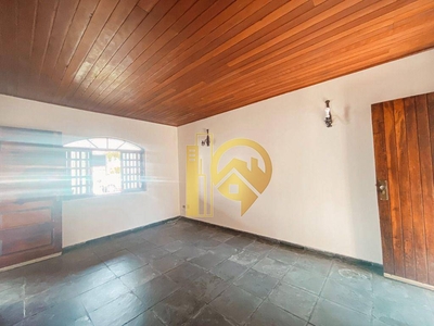Casa em Centro, Jacareí/SP de 187m² 3 quartos para locação R$ 3.600,00/mes