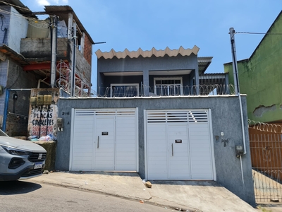 Casa em Centro, São João de Meriti/RJ de 90m² 2 quartos para locação R$ 1.300,00/mes