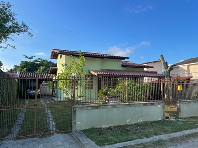 Casa em Itaipu, Niterói/RJ de 182m² 2 quartos para locação R$ 3.900,00/mes