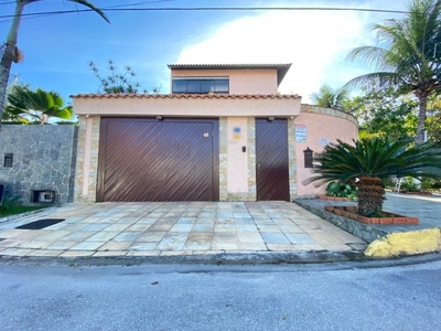 Casa em Itaipu, Niterói/RJ de 410m² 5 quartos à venda por R$ 1.099.000,00
