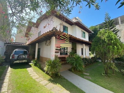 Casa em Jockey de Itaparica, Vila Velha/ES de 390m² 7 quartos à venda por R$ 1.299.000,00