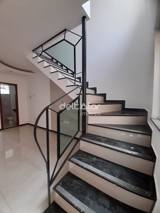 Casa em Piratininga (Venda Nova), Belo Horizonte/MG de 65m² 2 quartos à venda por R$ 244.000,00