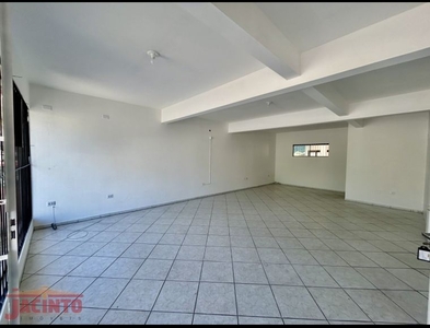 Casa no Bairro Velha em Blumenau com 3 Dormitórios (1 suíte) e 300 m²