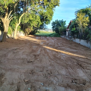 Terreno em Itapeba, Maricá/RJ de 10m² à venda por R$ 179.000,00