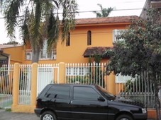 Casa à venda por R$ 920.000