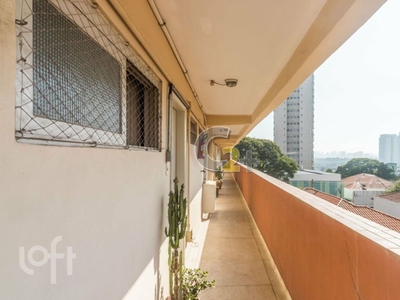 Apartamento à venda em Lapa com 50 m², 2 quartos, 1 vaga