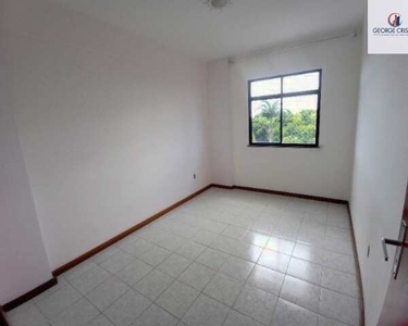 Apartamento amplo 3/4 dormitórios, dependência, reformado, nascente no 5 andar do Condomín