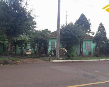 Casa central com excelente localização!