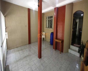 Lindo sobrado com 4 Quartos e 3 banheiros à Venda, 150 m² por R$ 435.000
