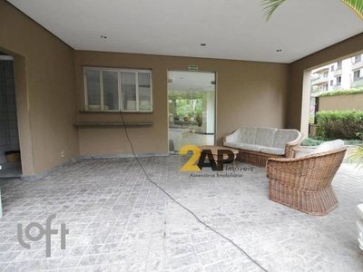 Apartamento à venda em Vila Andrade com 230 m², 3 quartos, 3 suítes, 3 vagas