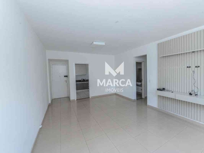 Apartamento com 3 quartos para alugar no bairro Buritis, 87m²