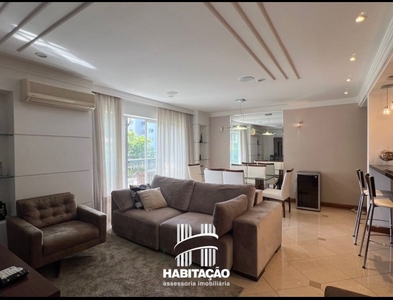 Apartamento no Bairro Garcia em Blumenau com 3 Dormitórios (1 suíte)