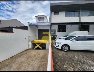 Galpão no Bairro Vila Nova em Blumenau com 1200 m²